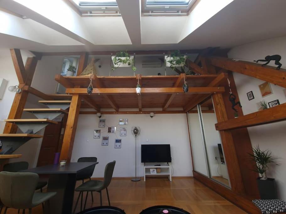 Captain Misha's Place Апартаменты *